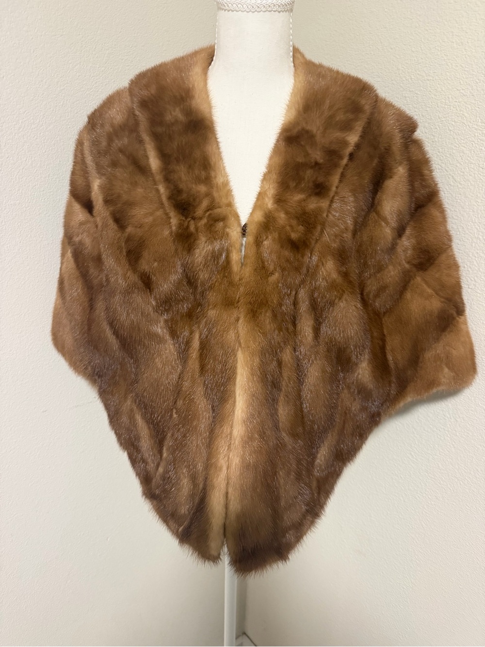 Vintage Capitol Furs Brown Autumn Haze Mink Shawl Collar Cape Women Coats Real